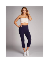 Load image into Gallery viewer, 3/4 Length Bamboo Leggings