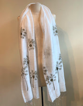 Load image into Gallery viewer, Dandelion Scarf - 2 colours available