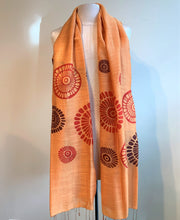 Load image into Gallery viewer, Shell Scarf - 4 colours available