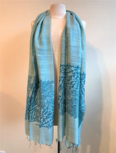 Load image into Gallery viewer, Coral Scarf - 2 colours available
